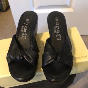 Black Leather Upper Wedges